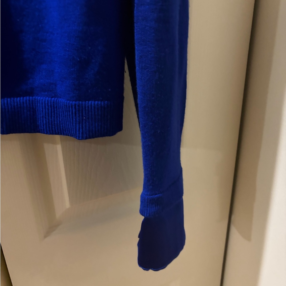Alice + Olivia Royal Blue Collared Crop Top - Picture 3 of 3